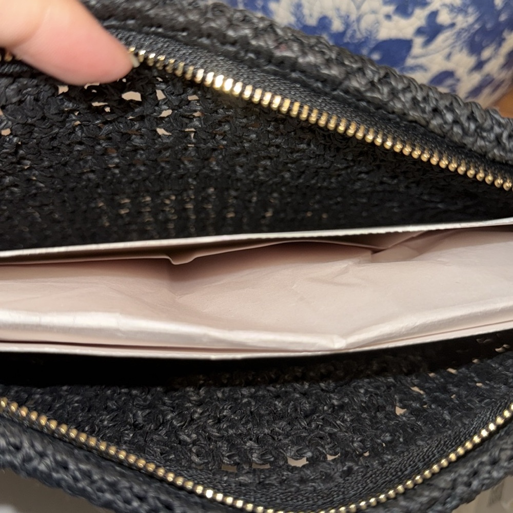 Tory Burch Ella Crotchet Pouch/Wristlet - Picture 5 of 6